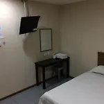 Iskandar Sinsuran Guesthouse
