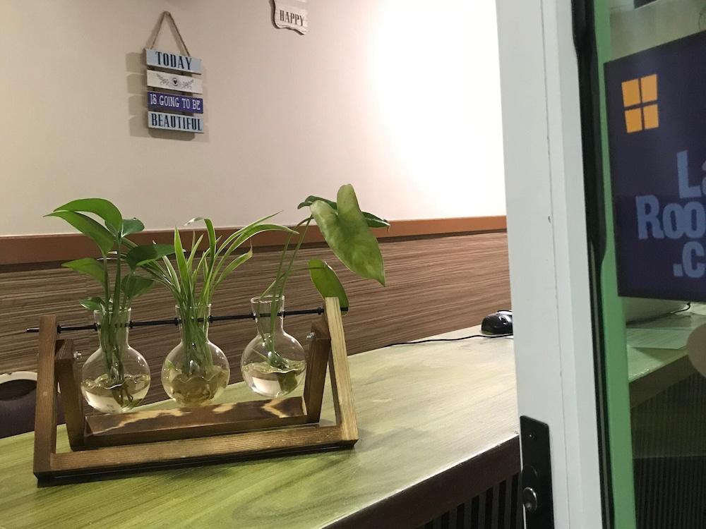 Rumah tetamu Iskandar Sinsuran 2*