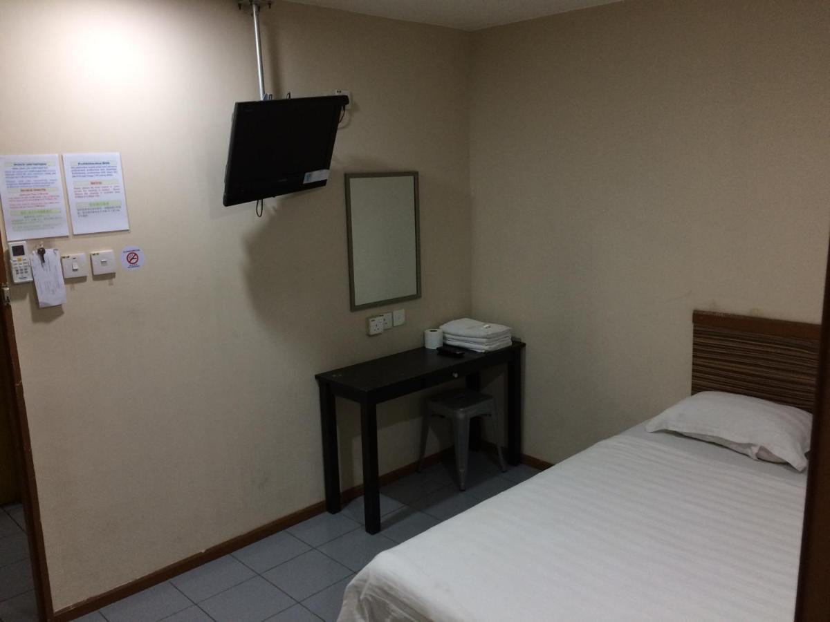 Rumah tetamu Iskandar Sinsuran Kota Kinabalu